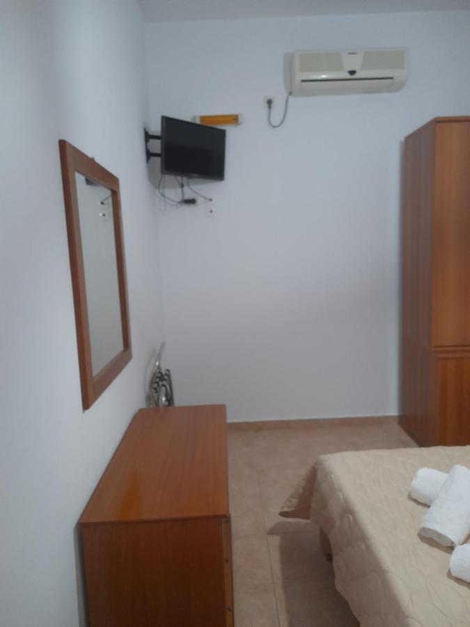 Elzahed Apartments Maestro Kímolosz Kültér fotó